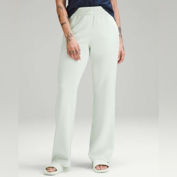 Lululemon Softstreme High-Rise Pant - Picture 1 of 8